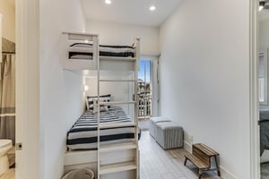 Bunk Room, 2nd Floor