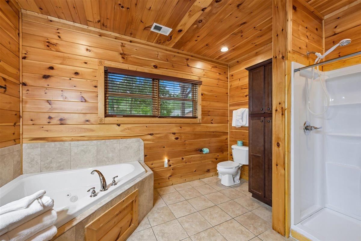 038Primary Bath