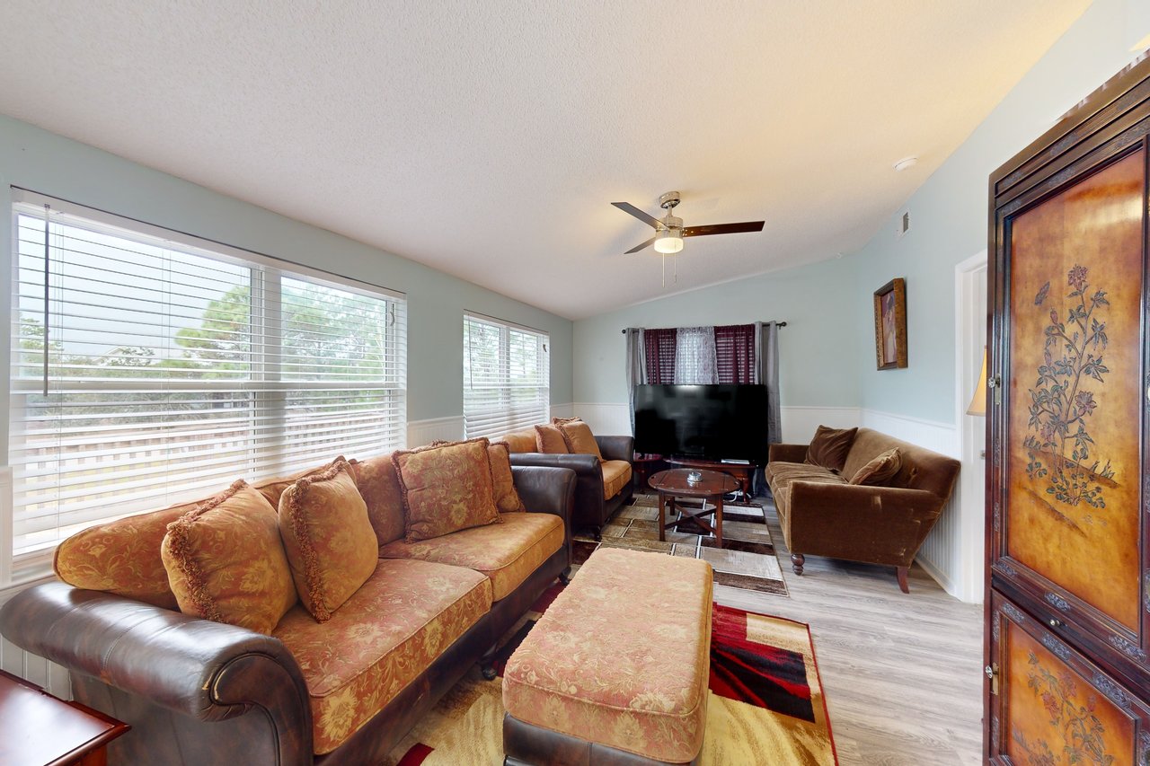 The Purple Palmetto 5