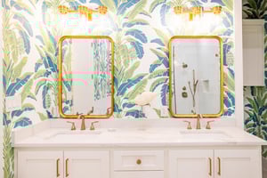 Ensuite King Bathroom, 2nd Floor