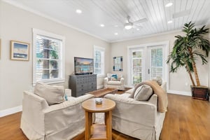 Living Area, 1st Floor