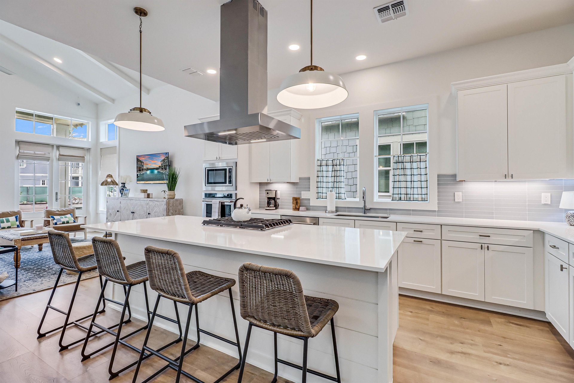 1st Floor, Kitchen