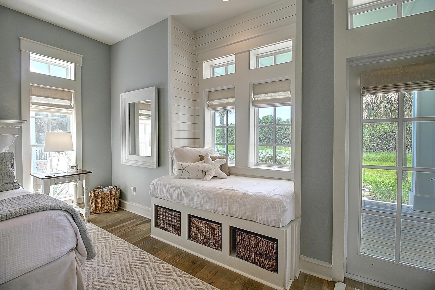 1st Floor Primary Bedroom