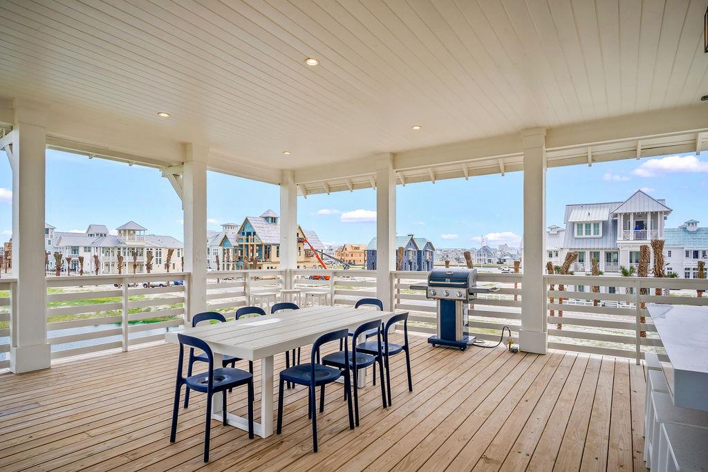 Lakeside Balcony, 2nd Floor