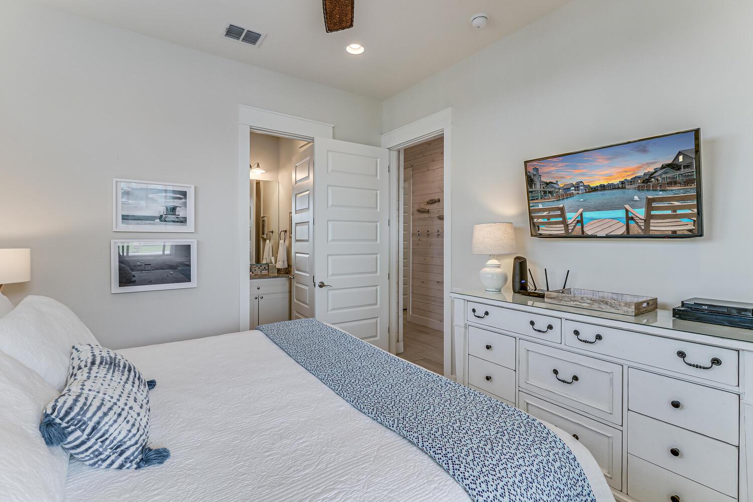 King Suite, 1st Floor