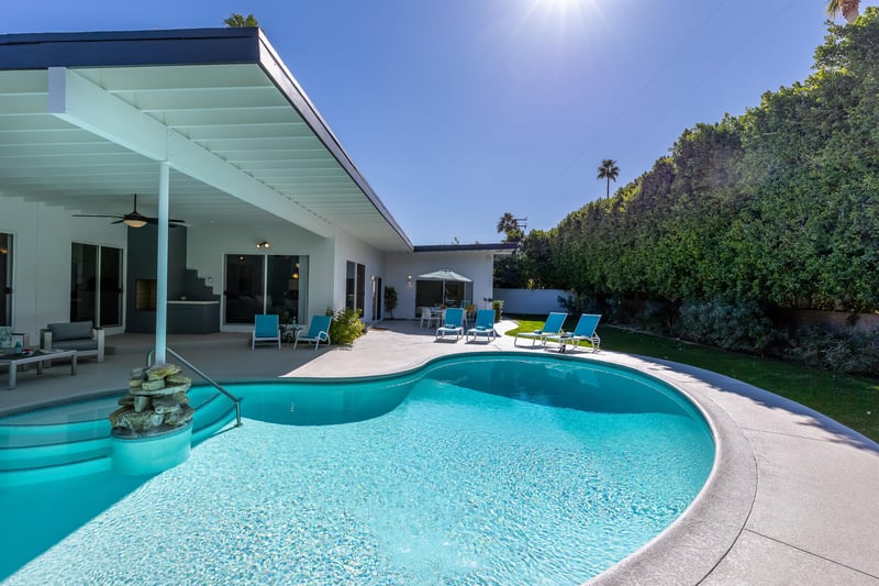 Palm Springs poolside living