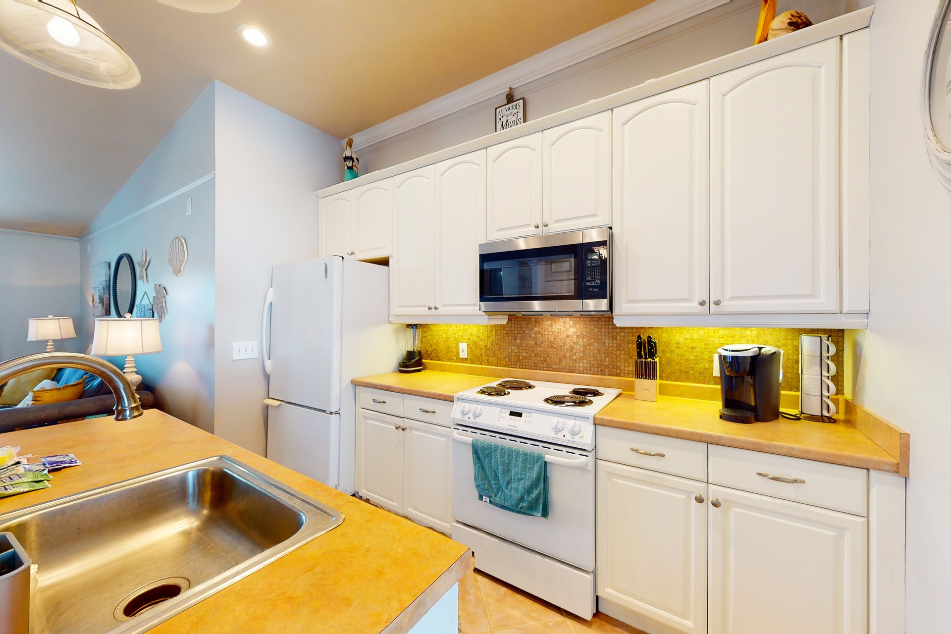 Peaches to Beaches 9