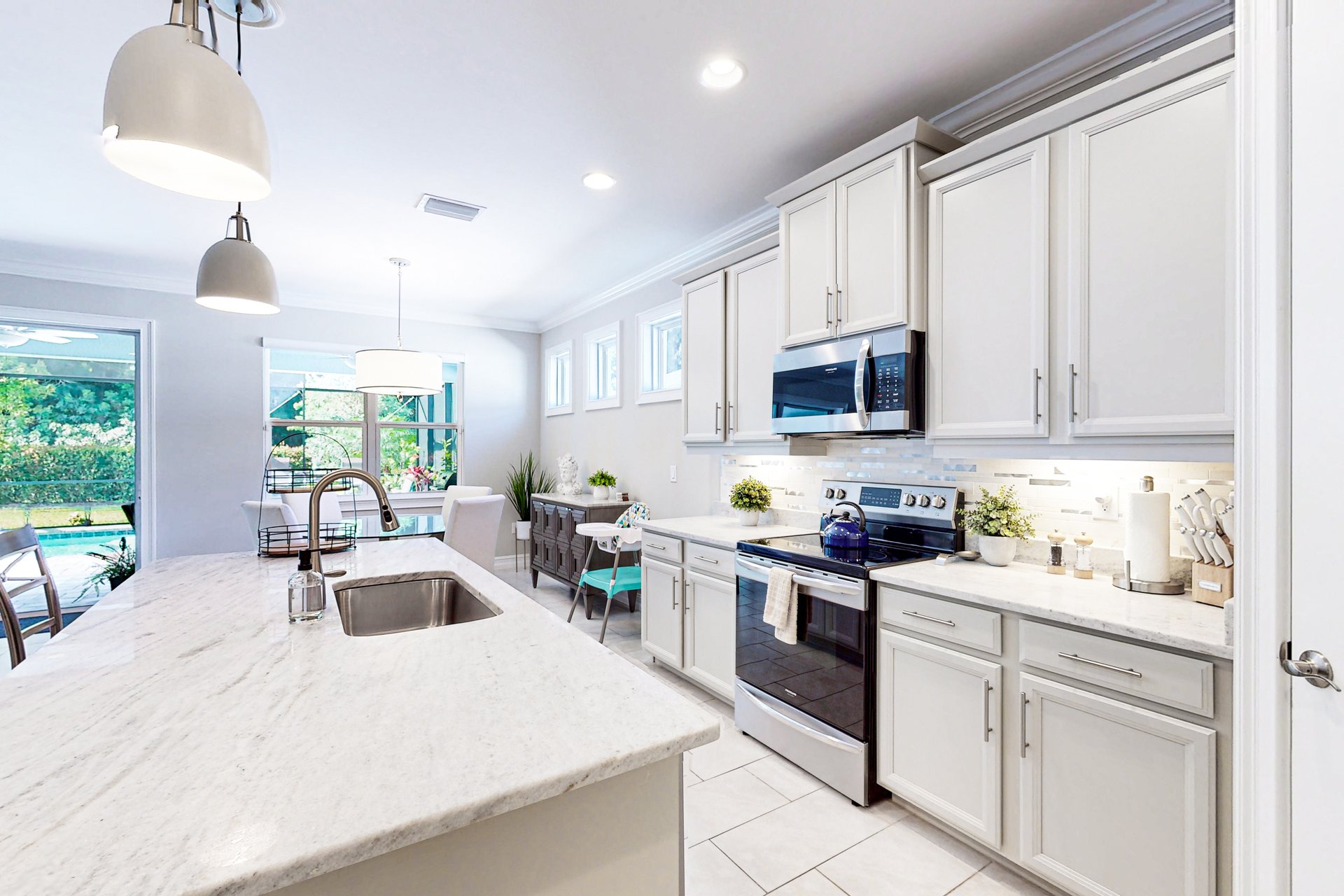 Sunshine Days at Naples Reserve 11