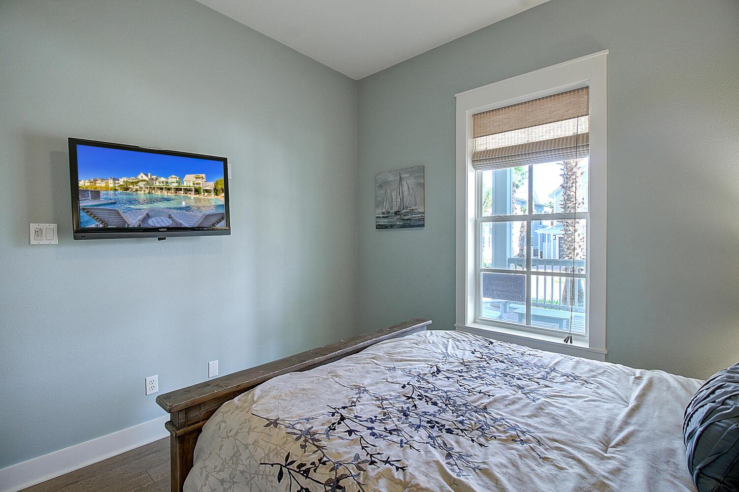 Queen Bedroom, 1st Floor