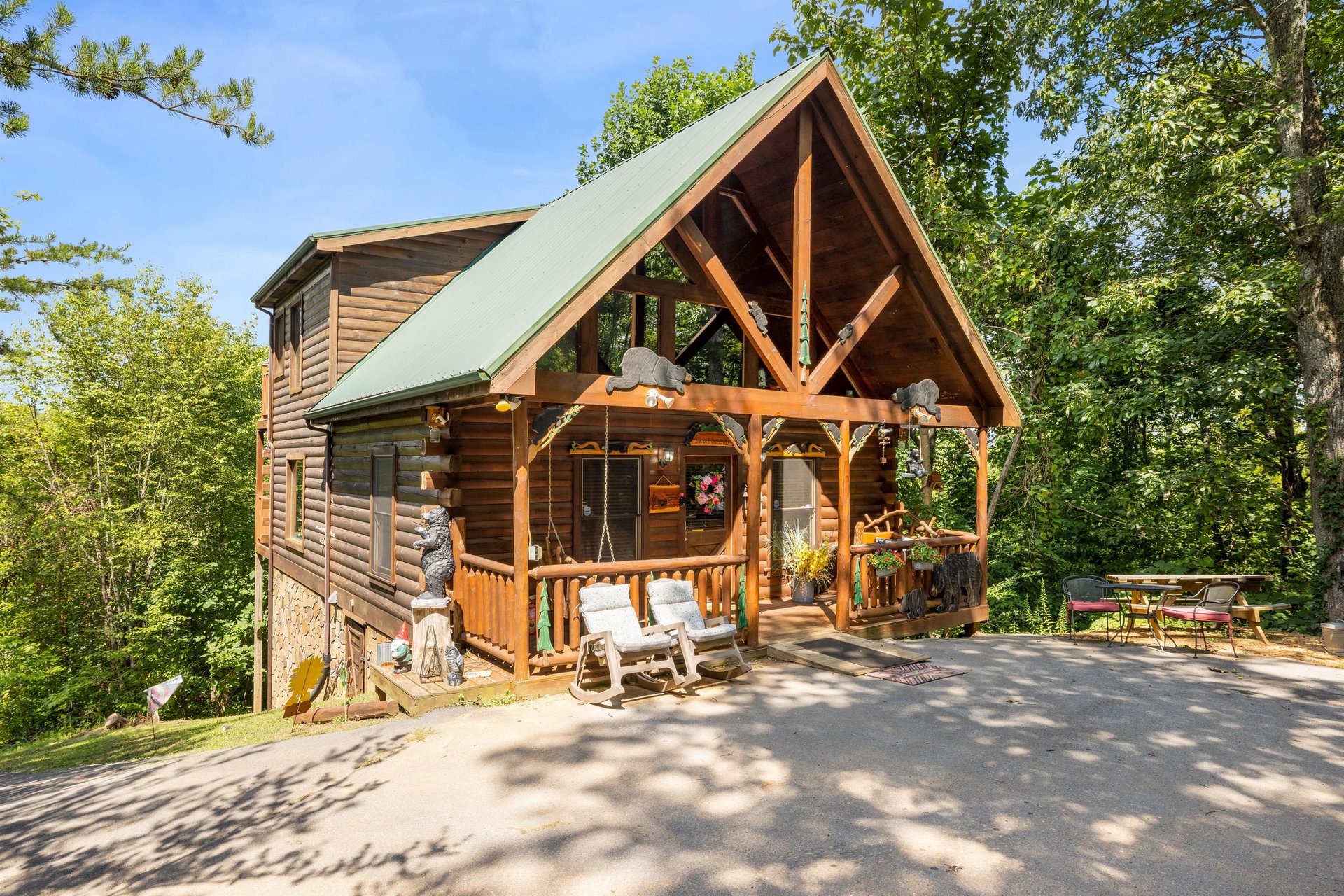 Front of Sweet Serenity Cabin