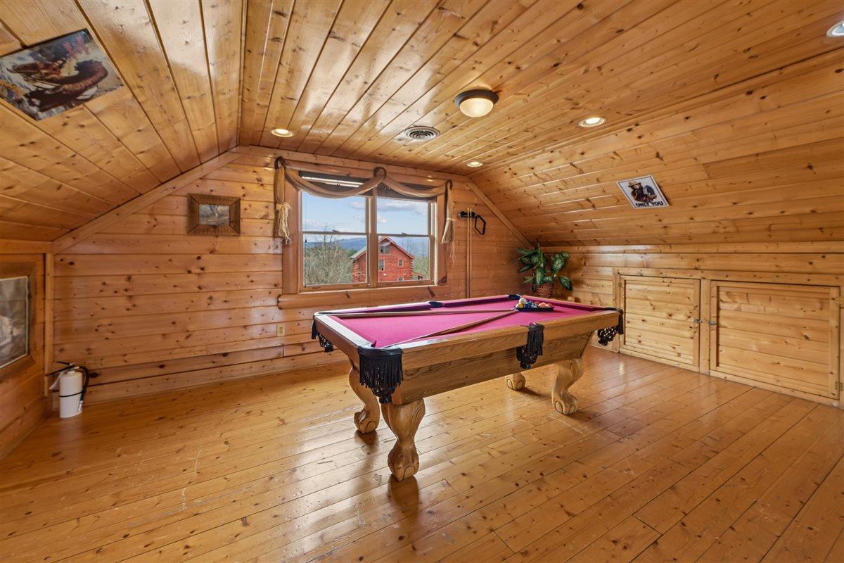 36Game Room