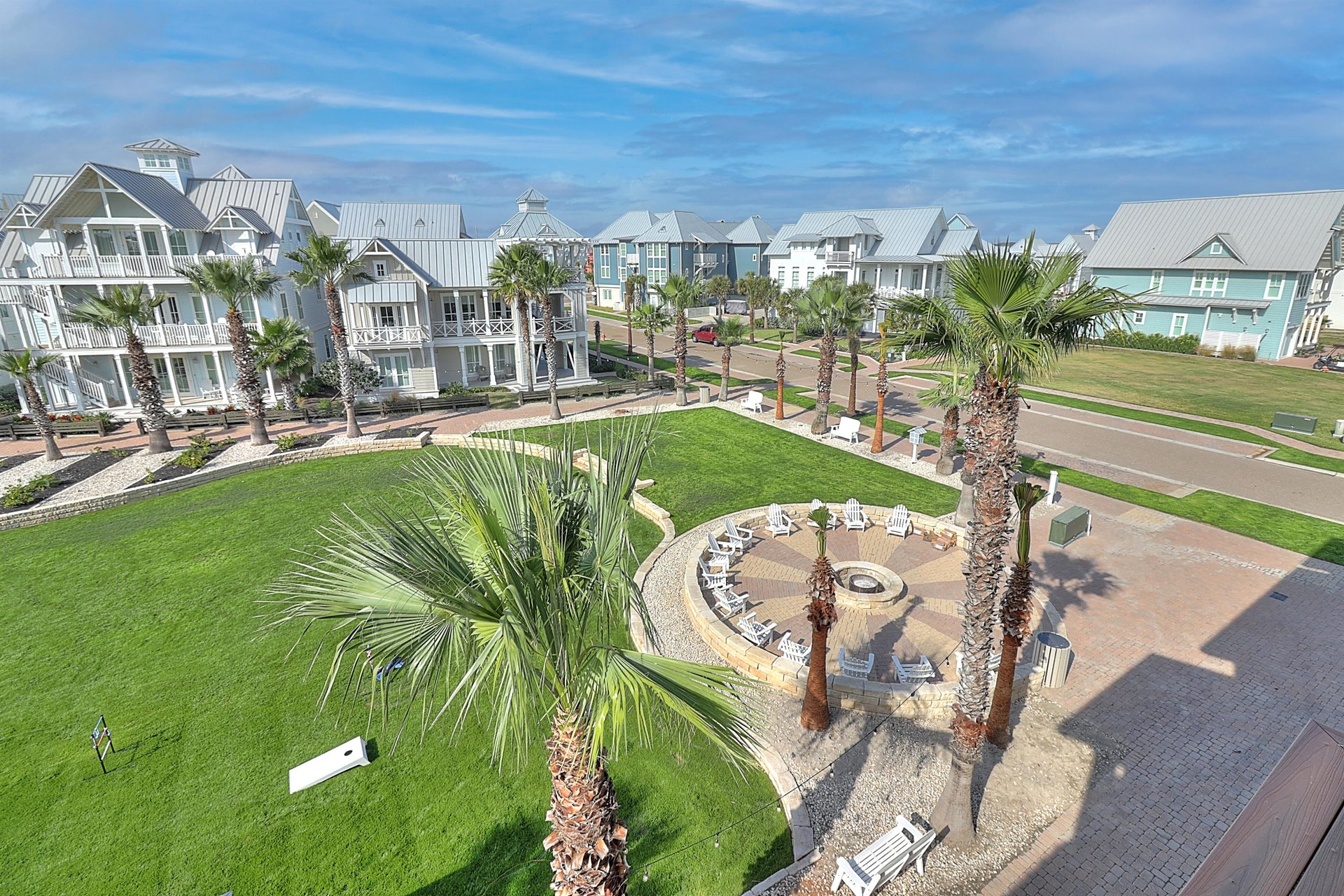 Bunk Room Private Balcony View, 3rd Floor