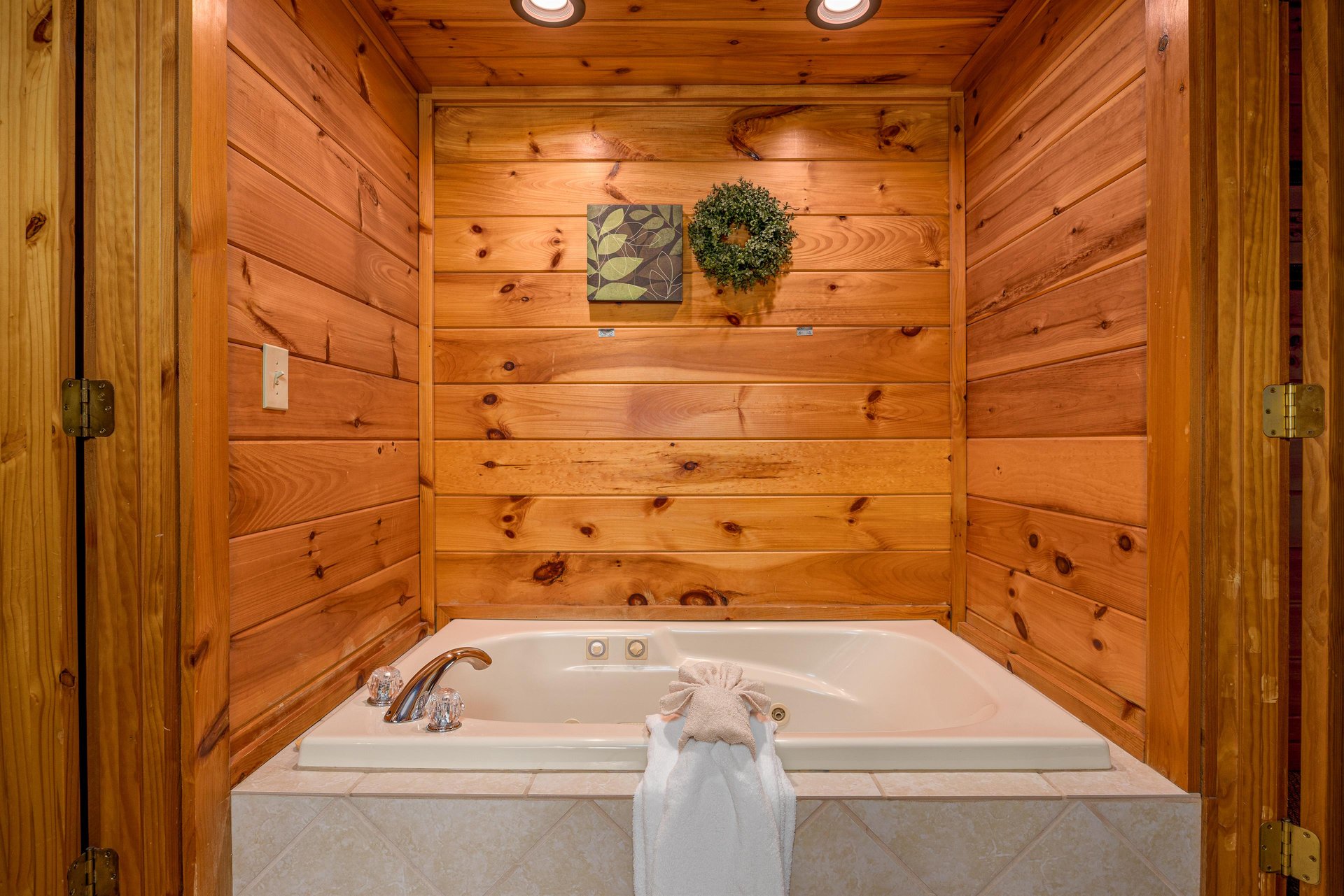 Jacuzzi Tub At Logged Out