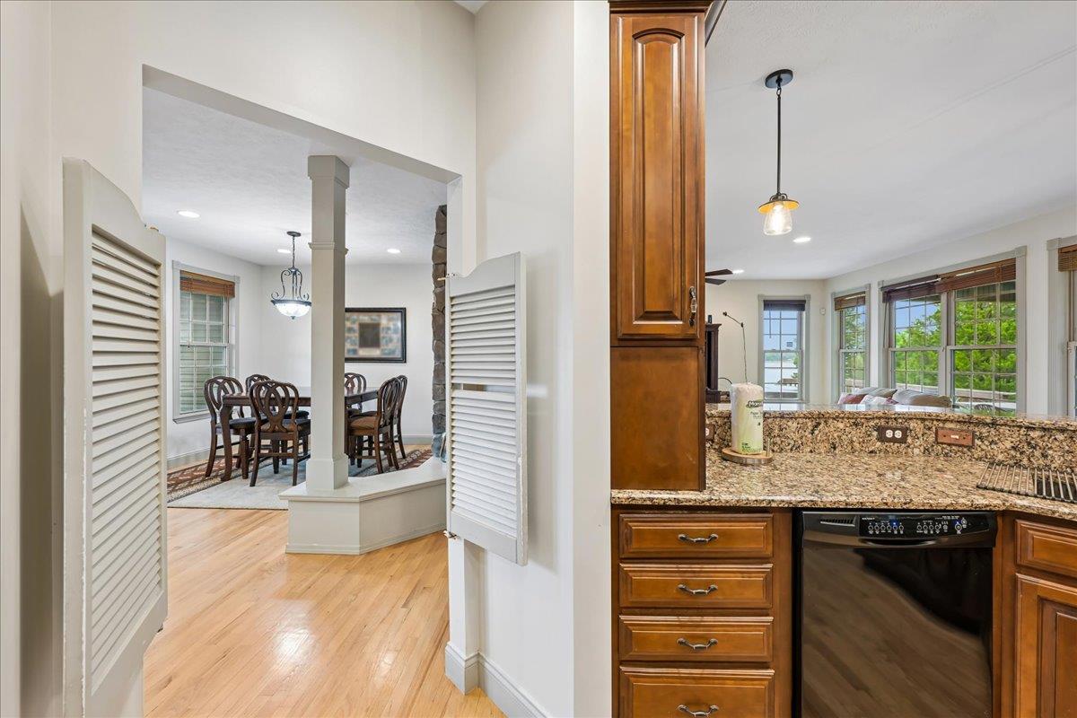 11Kitchen