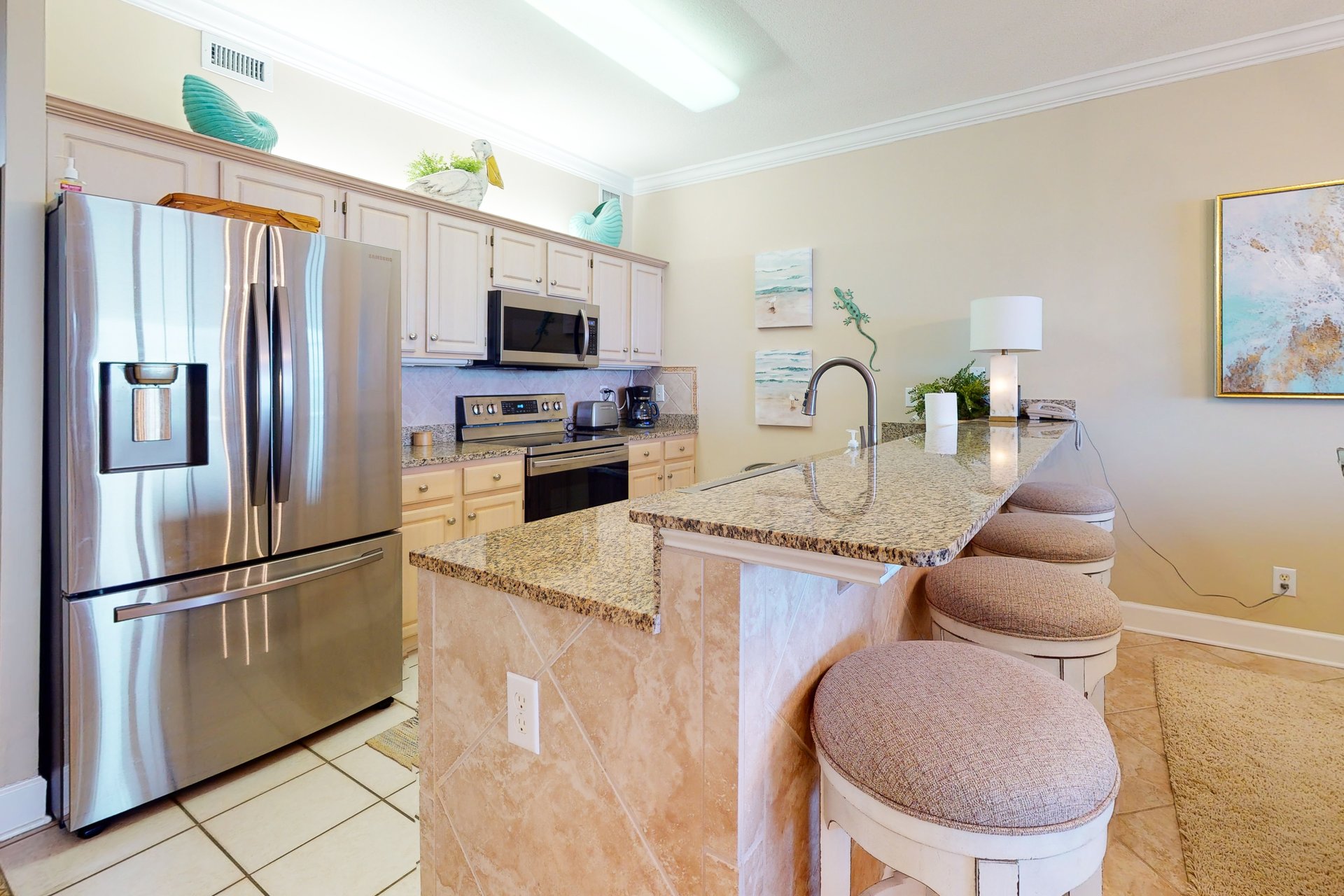 Regency Isle 305 7