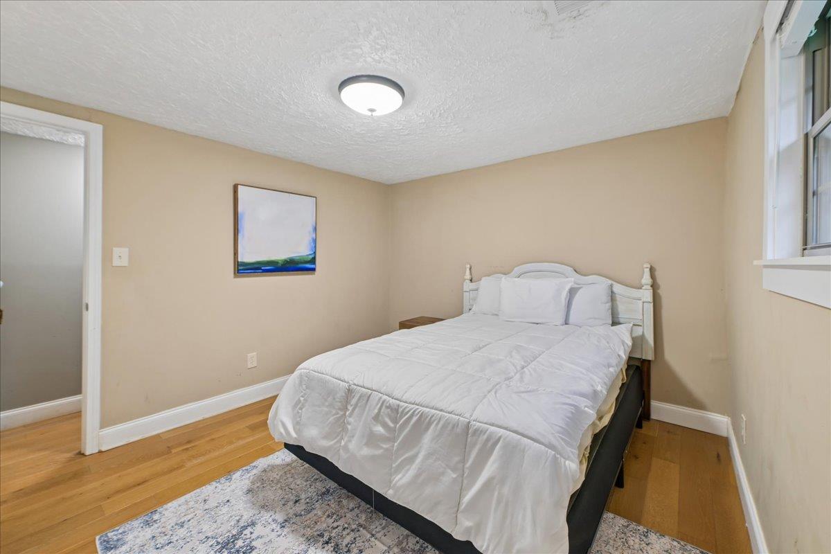 51Bedroom