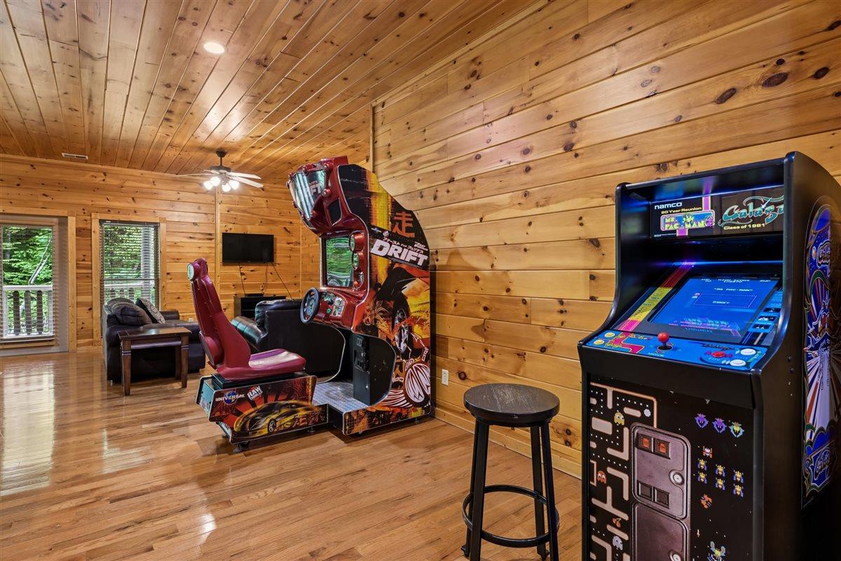 52Recreation Room