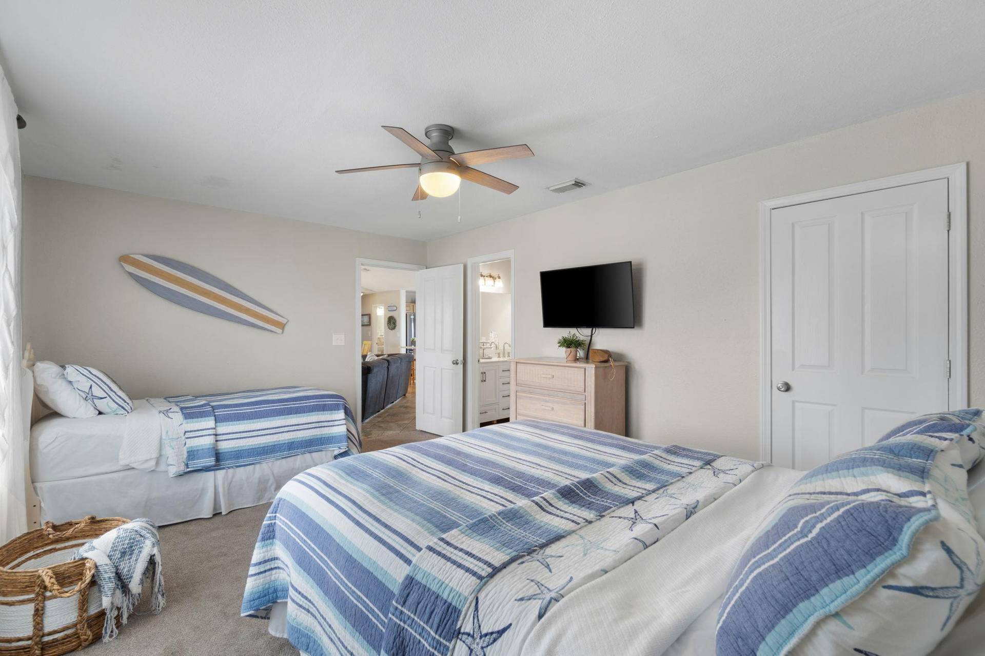 Guest Bedroom 3 QueenTwin