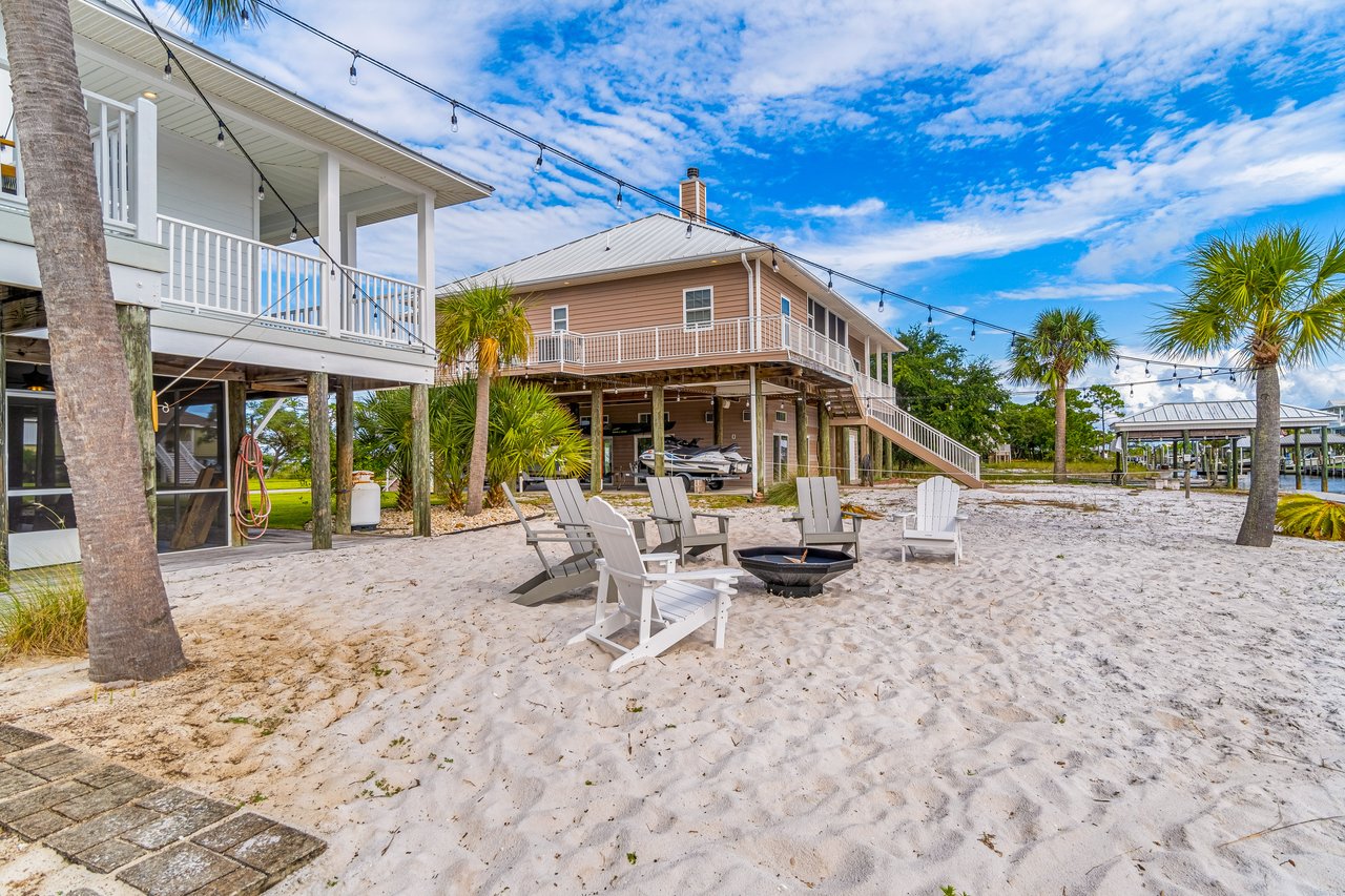 Hideaway on the Bay 4