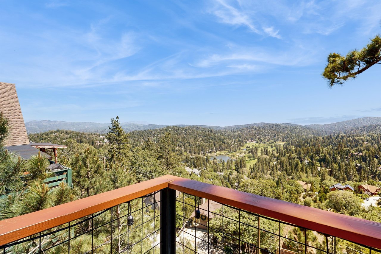 Gorgeous views of the treetops and mountains can be seen from any of the decks.