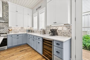 1st Floor, Kitchen