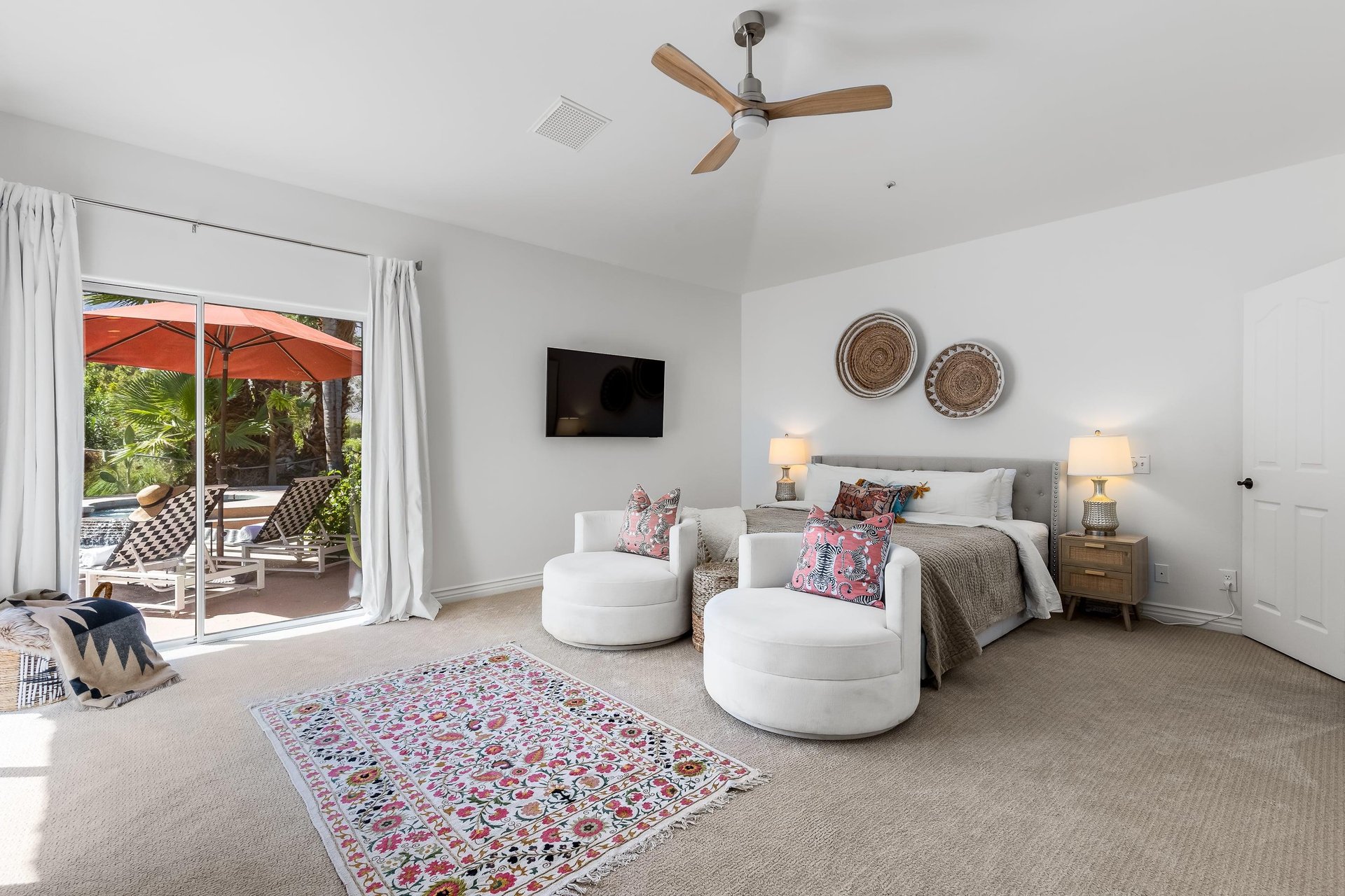 Huge guest bedroom