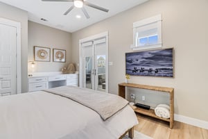 Detached King Suite, 1st Floor