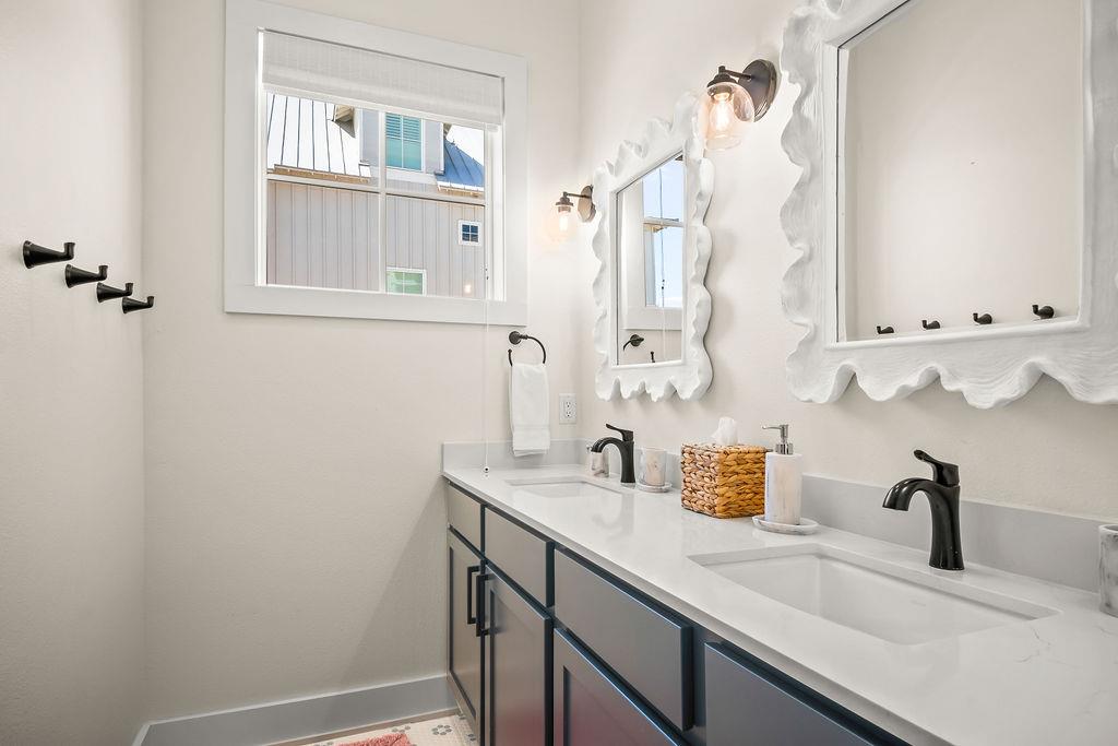 Bunk Bedroom, 1st Floor