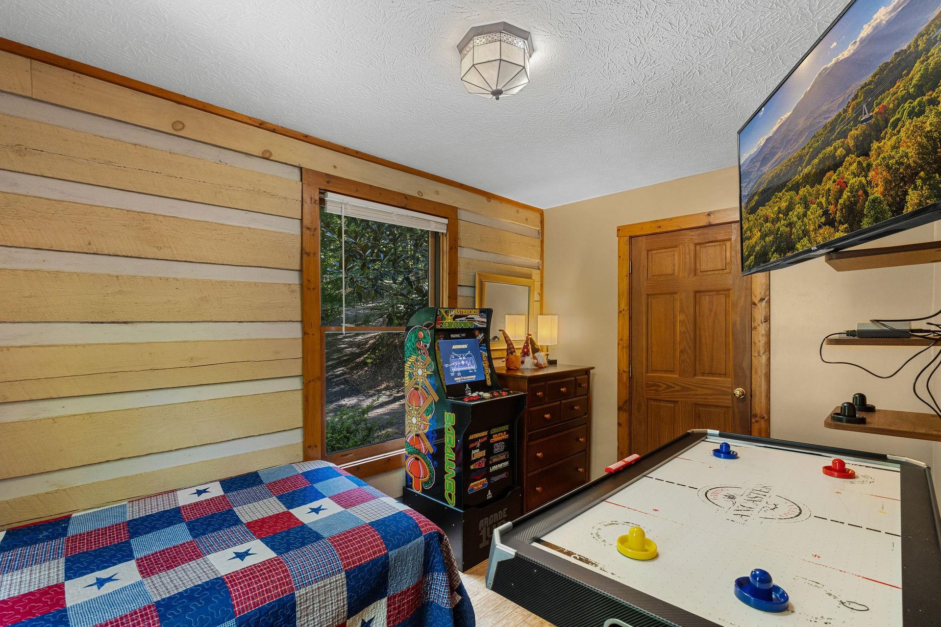 cabinbythecreekside18