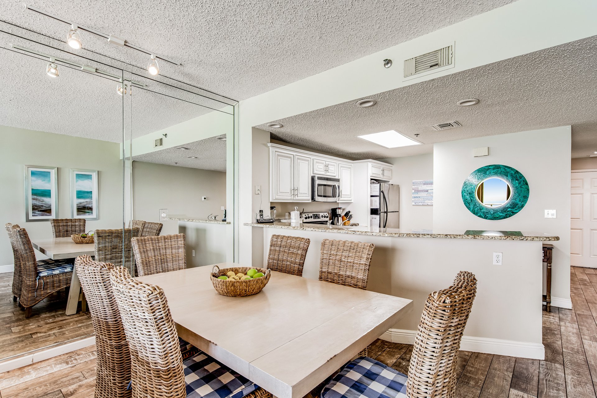 Sterling Sands 606 9