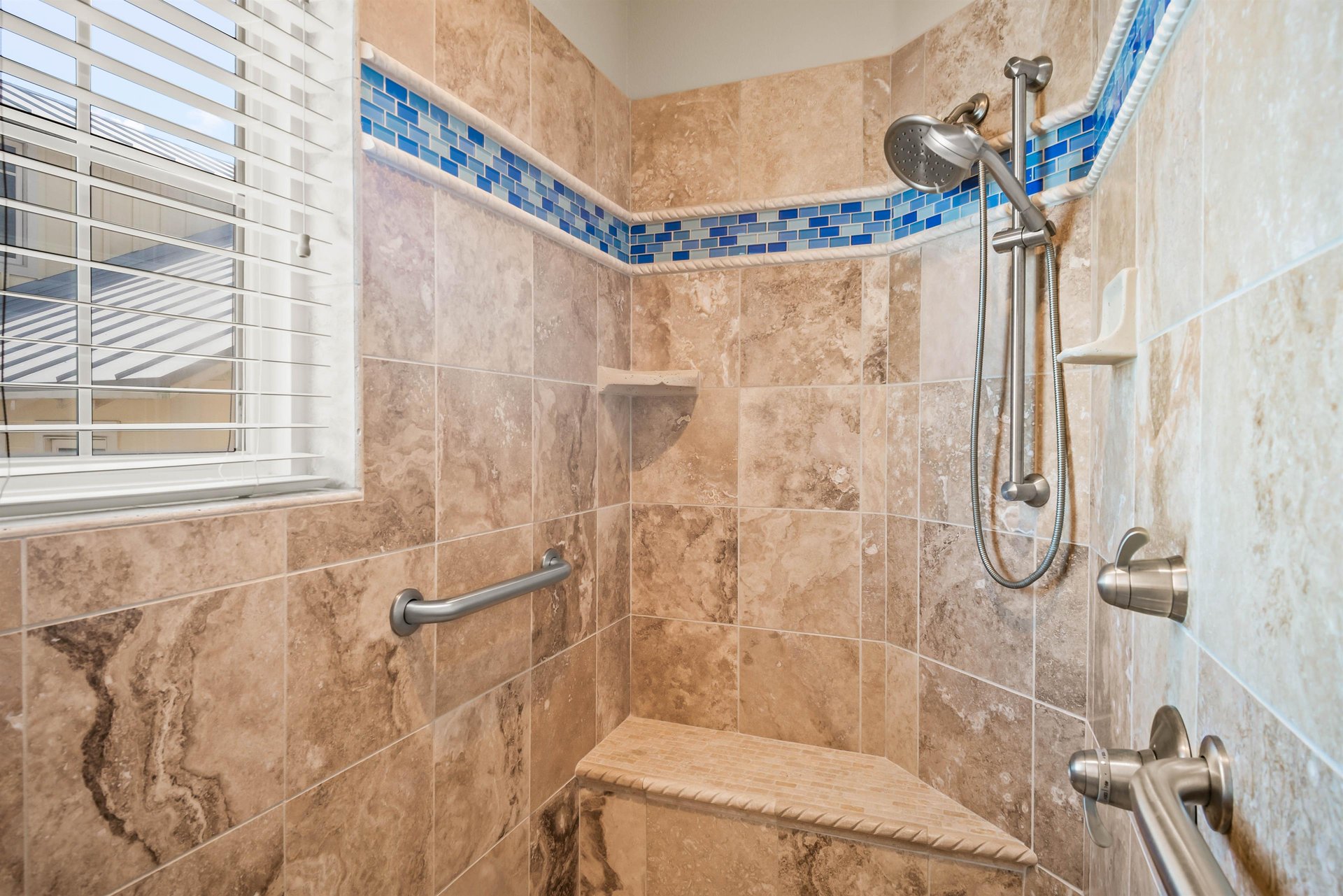 1st King Suite Bathroom, 3rd Floor