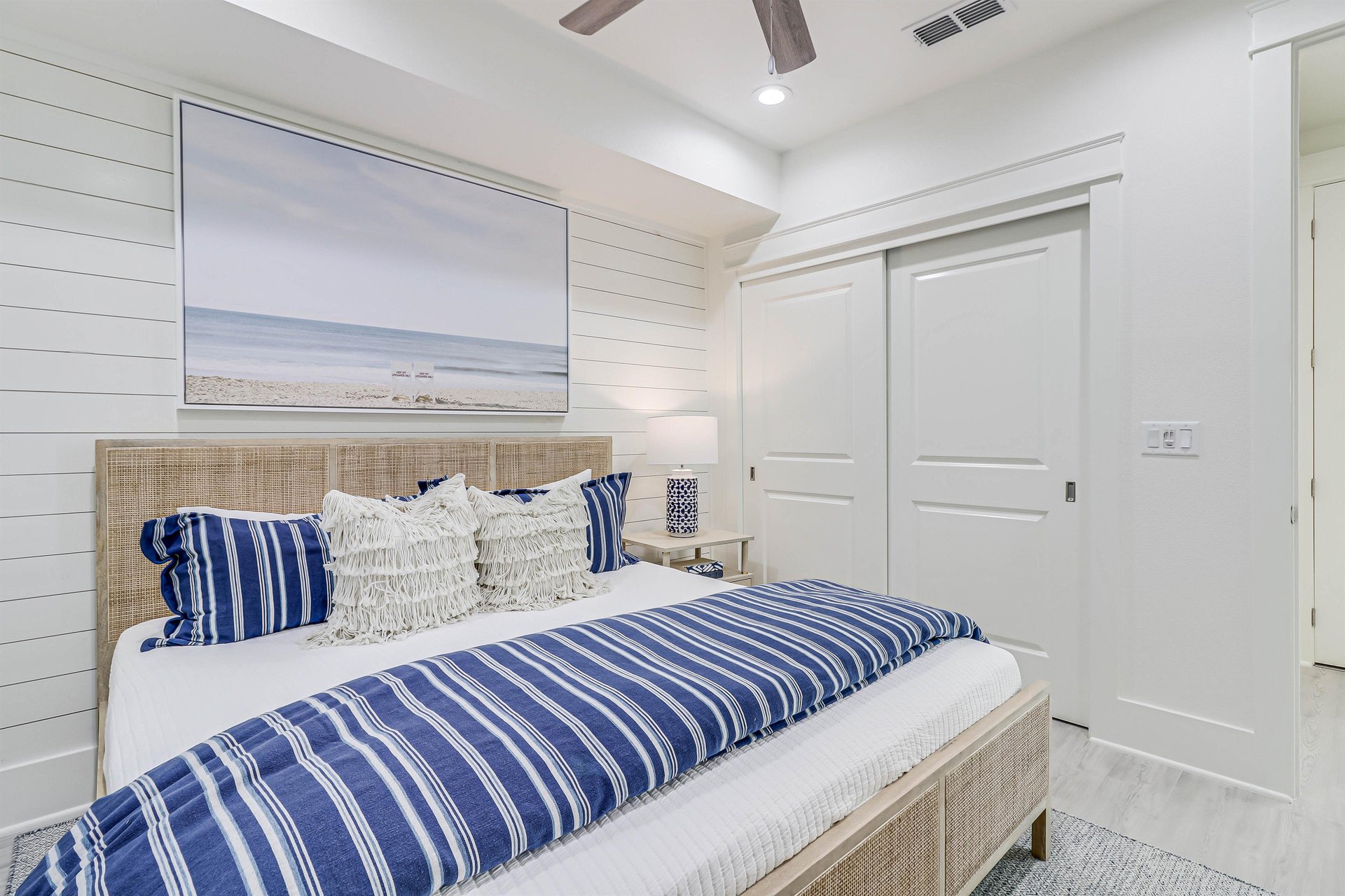 Third King Bedroom, 1st Floor