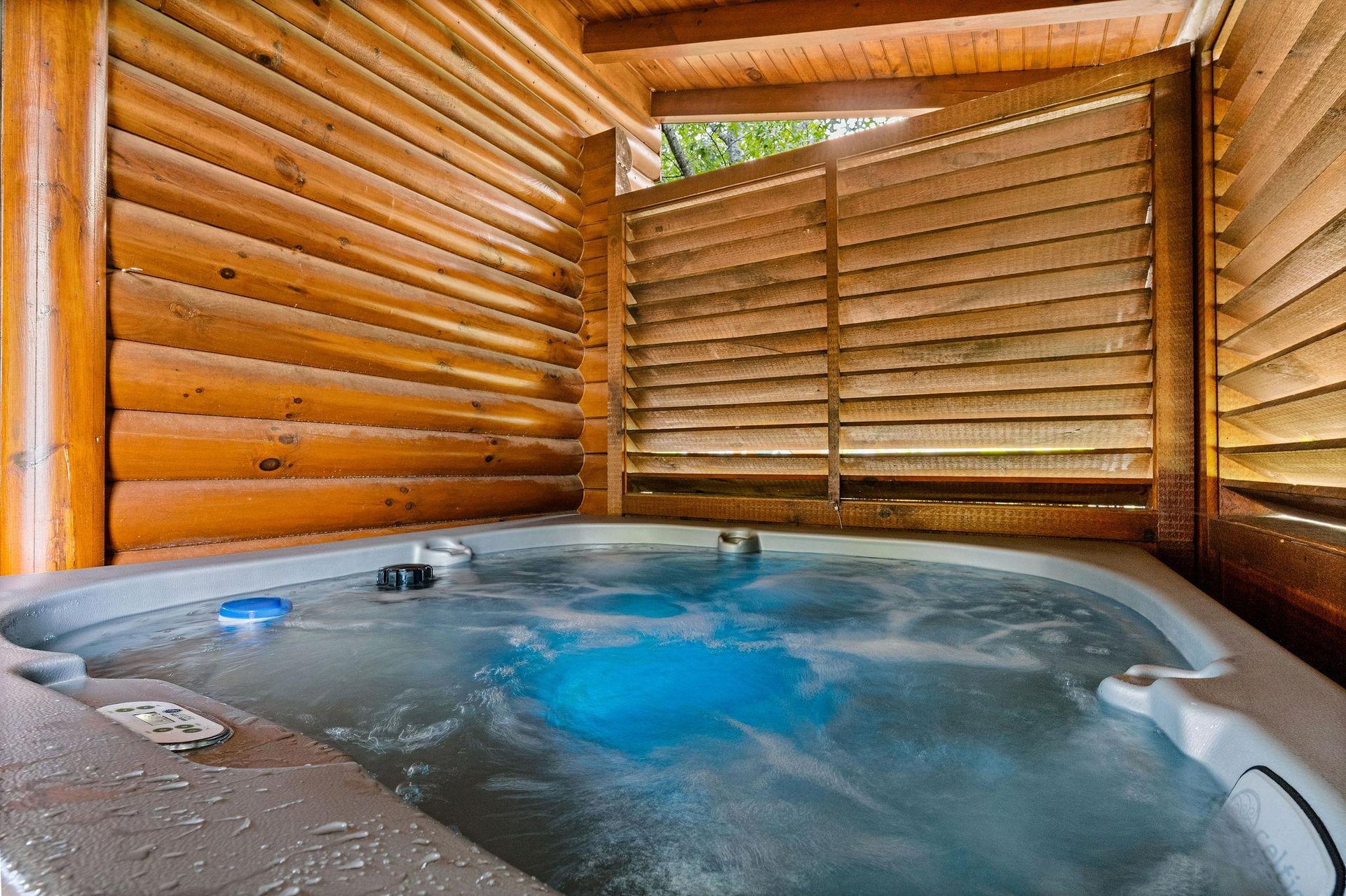 Hot tub