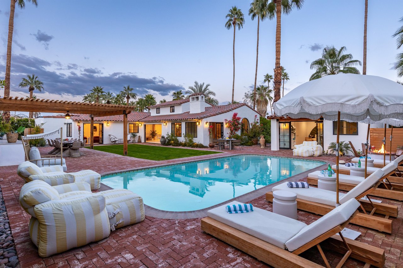 Stunning backyard