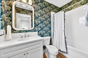 1st Floor, First King Bathroom