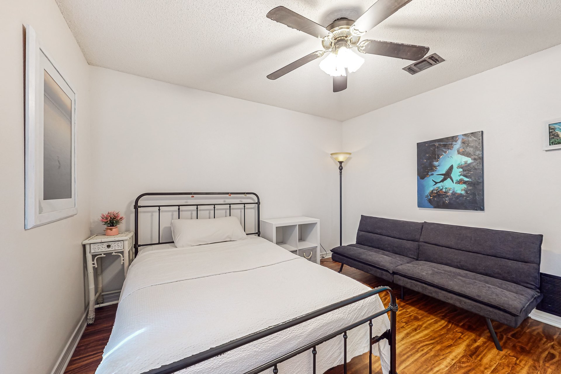 Nortons Beach House 22