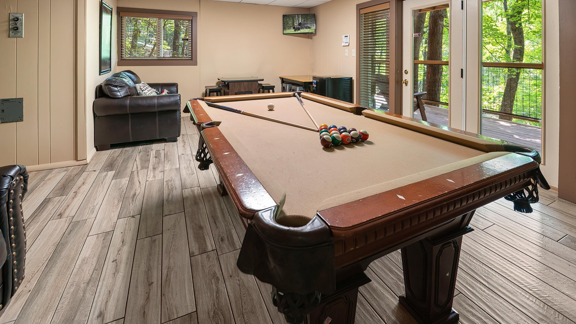 Gatlinburg Lodge Int 009original