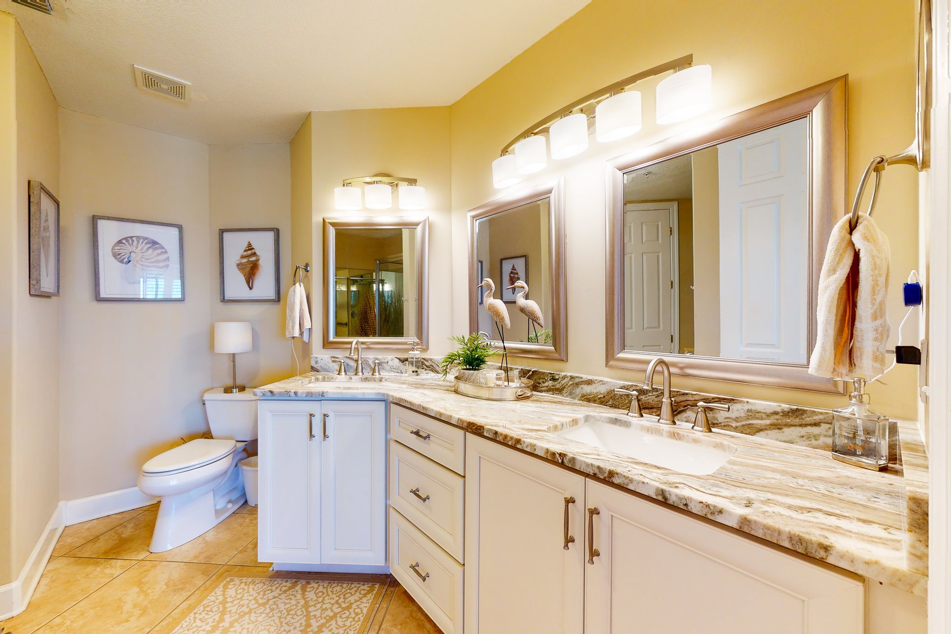 Regency Isle 305 15