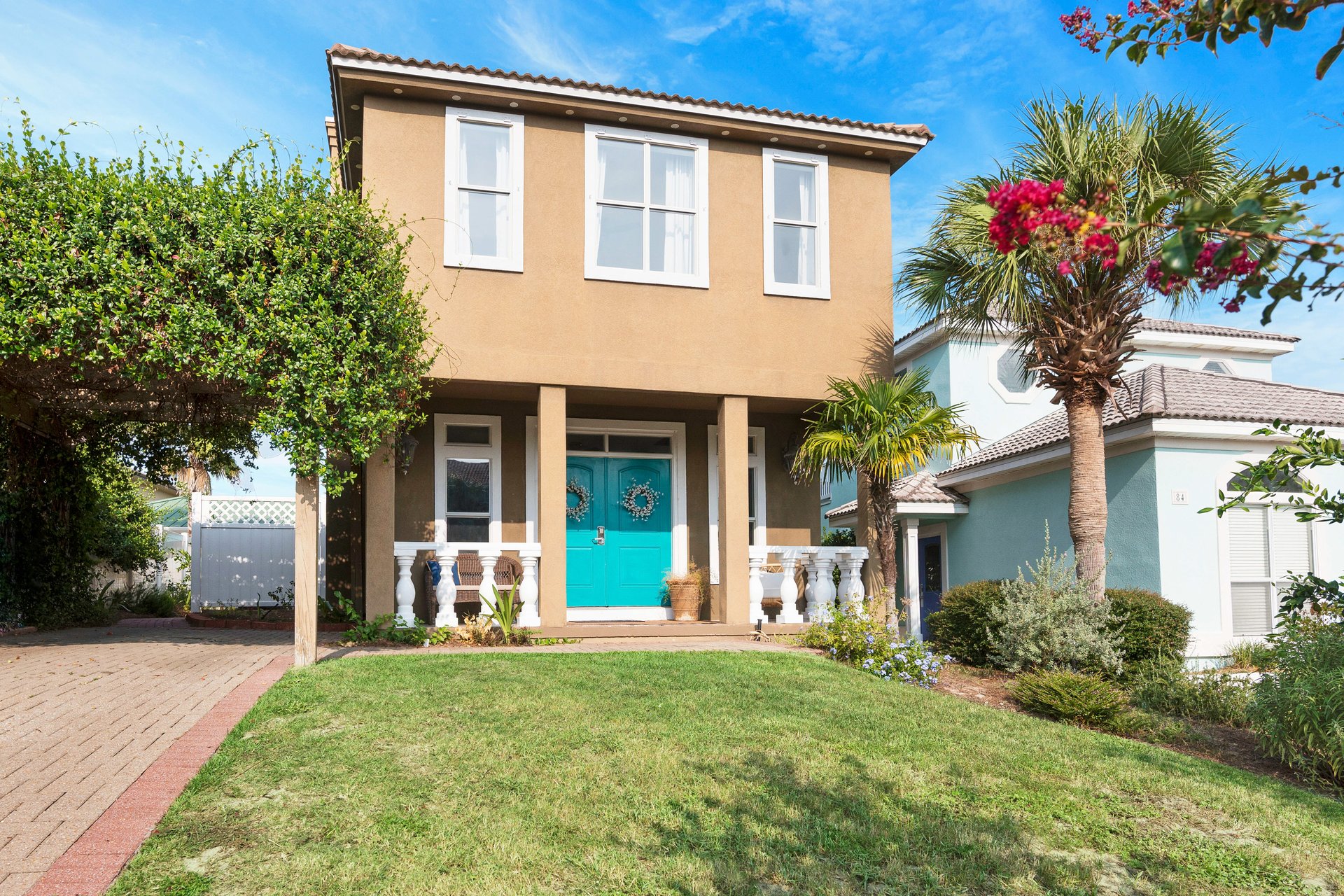 Terra Cotta Happy Ours 37