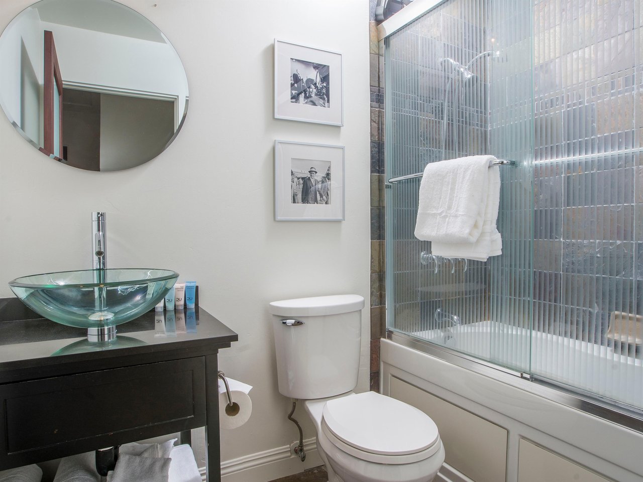 Ensuite bath