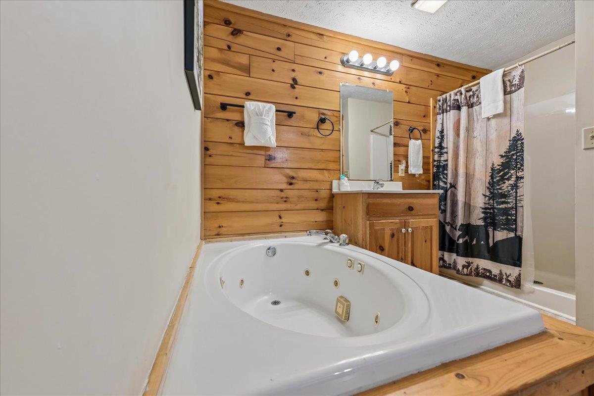 24Primary Bath