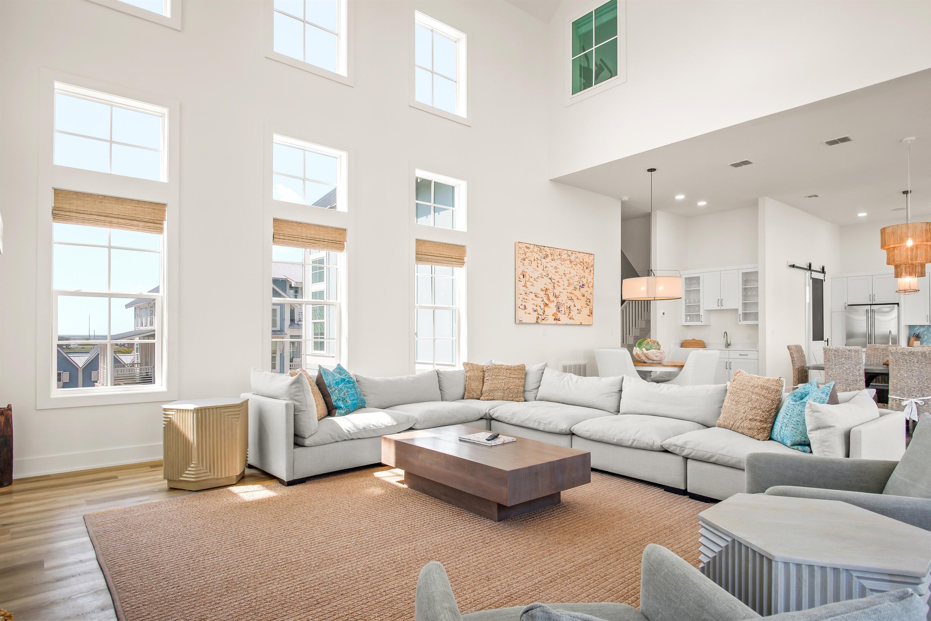 2nd Floor, Main Living Room