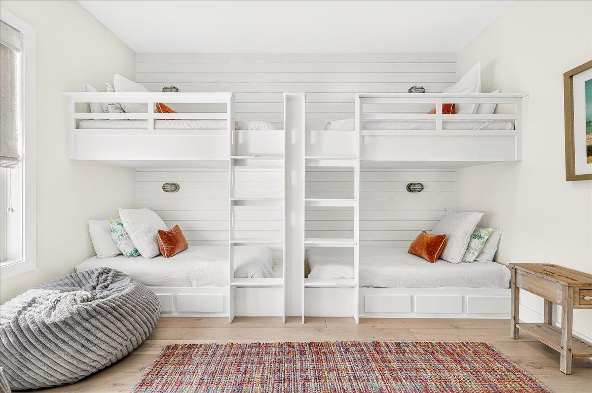 2nd Floor, Bunk Bedroom