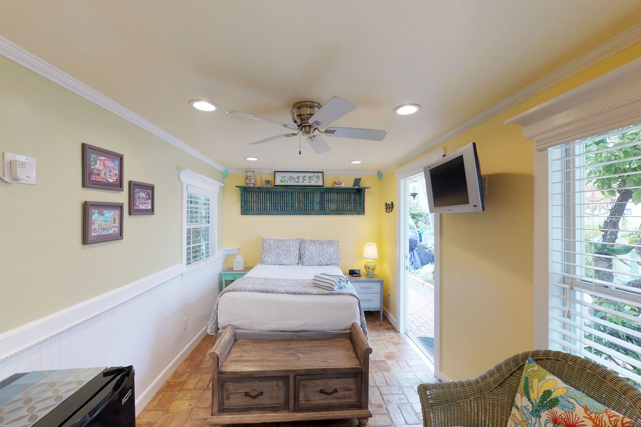 Truman  Duval  Studio A 5