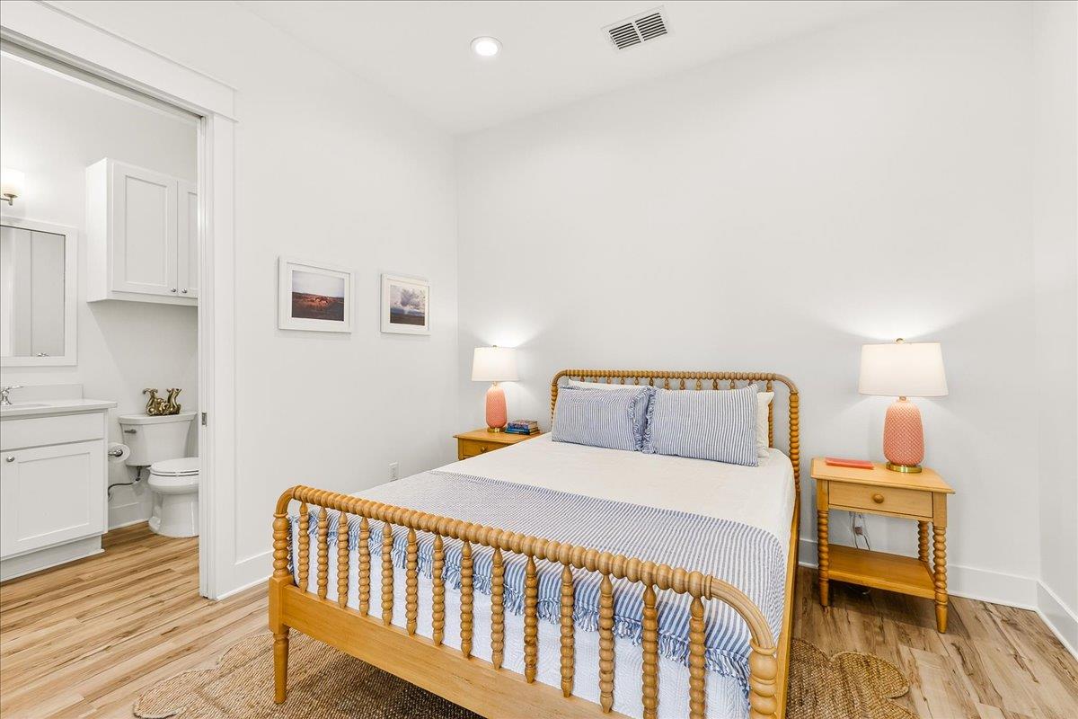 1st Queen Bedroom, 1st Floor