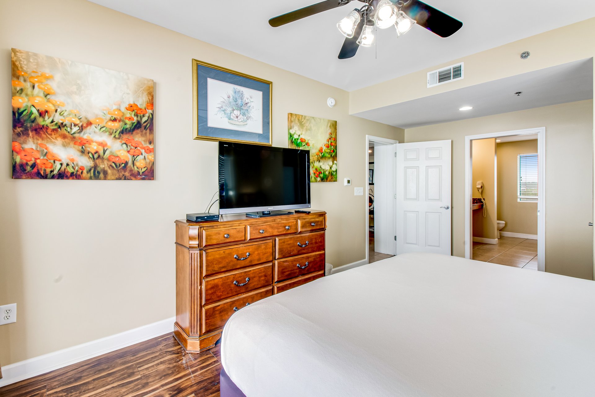 Splash Resort 507E 21