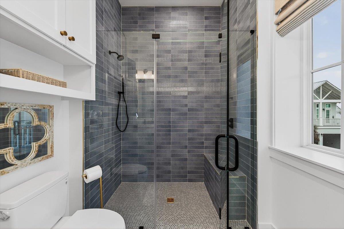 3rd King Ensuite, 2nd Floor