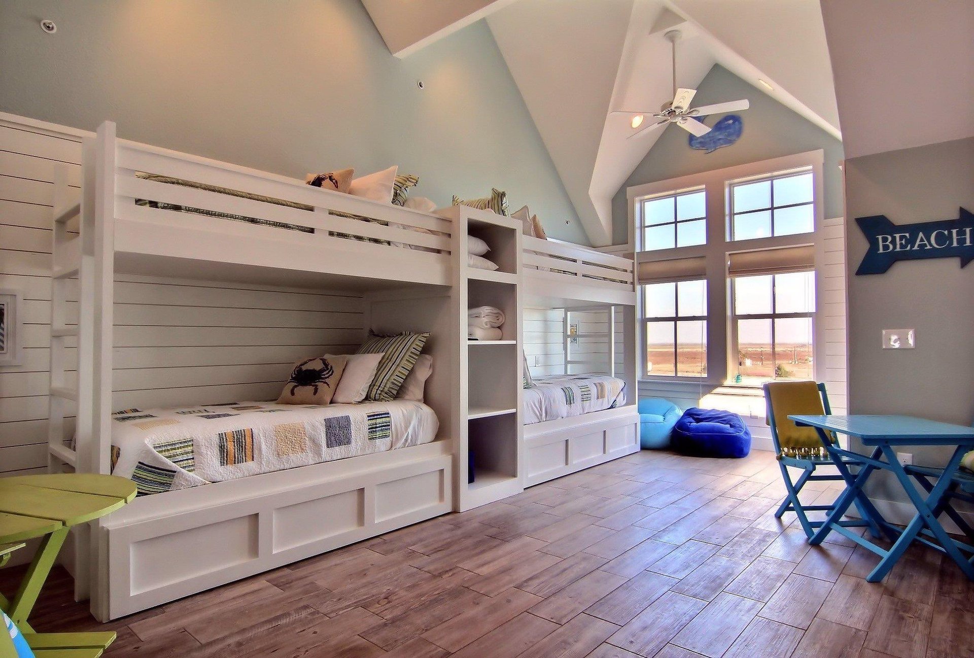 Open Bunk Area, 2nd Floor