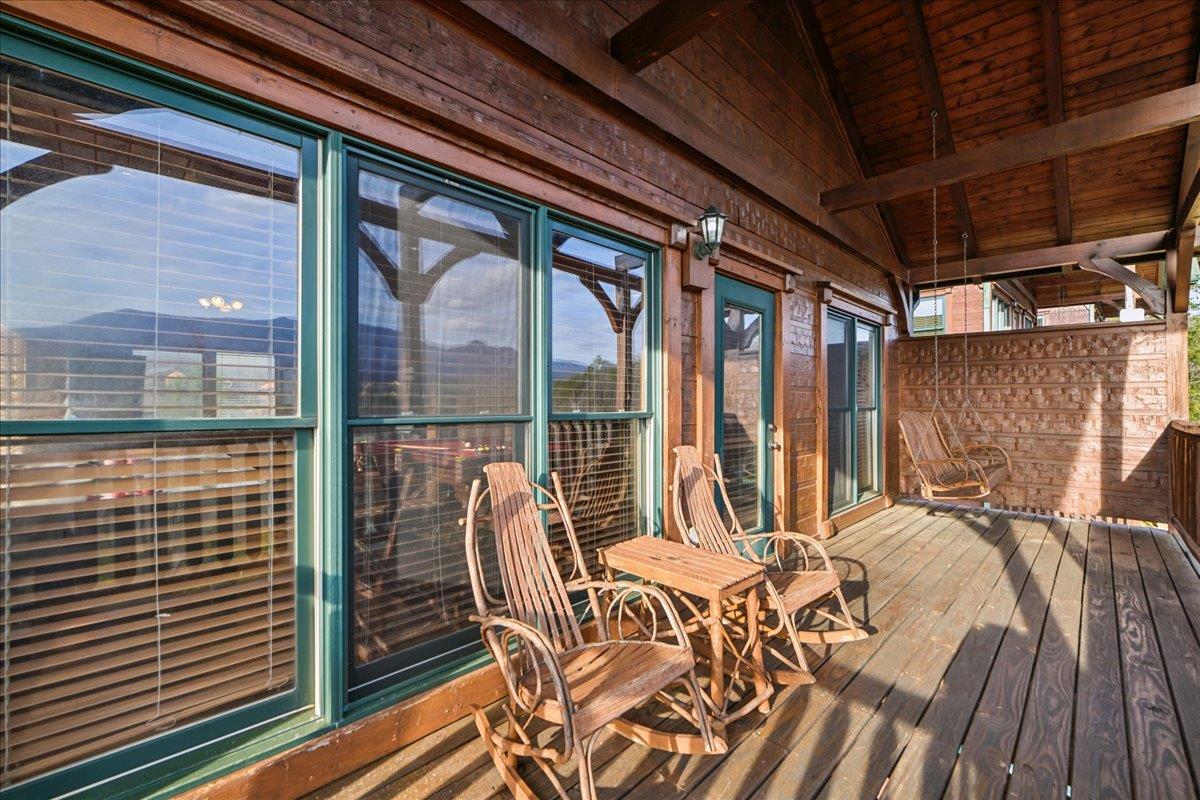 52Balcony