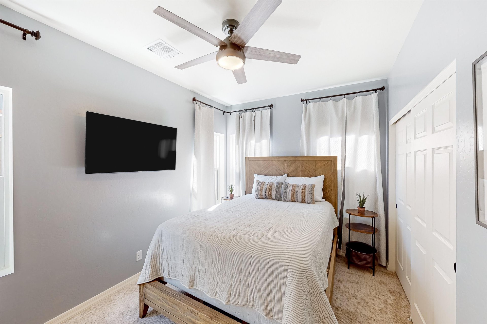 Width1920